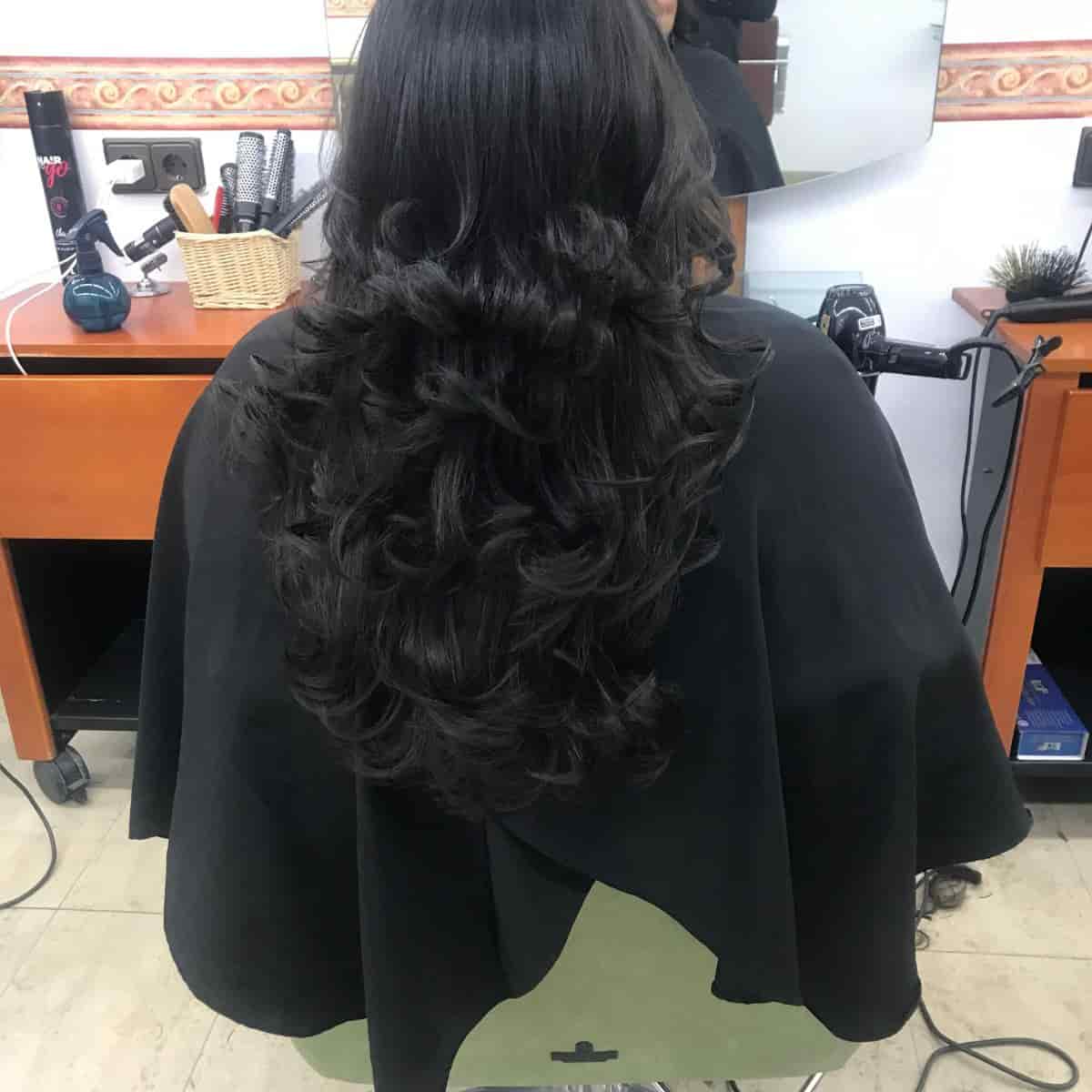 Corte y peinado de mujer con ondas en Zaragoza 7 corte y peinado de mujer con ondas en zaragoza cabello largo