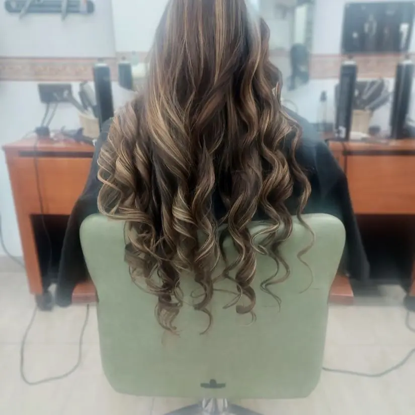 Servicios de peluquería en Zaragoza para cuidar tu cabello 9 peinado con ondas en Zaragoza para evento